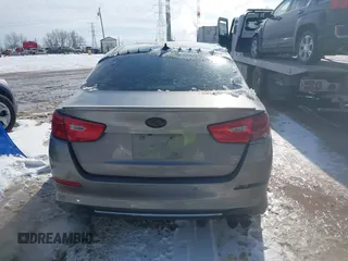2015 Kia Optima SX Turbo with VIN 5XXGR4A63FG449274, listed as a IAAI auction lot 41600422 with 158,133 mi miles. Bid and sale history available at carsss.com. Image 16.