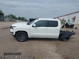 2025 Nissan Frontier S with VIN 1N6ED1EKXSN608668, listed as a IAAI auction lot 41909095 with 41 mi miles and . Bid and sale history available at DreamBid. Image 15.