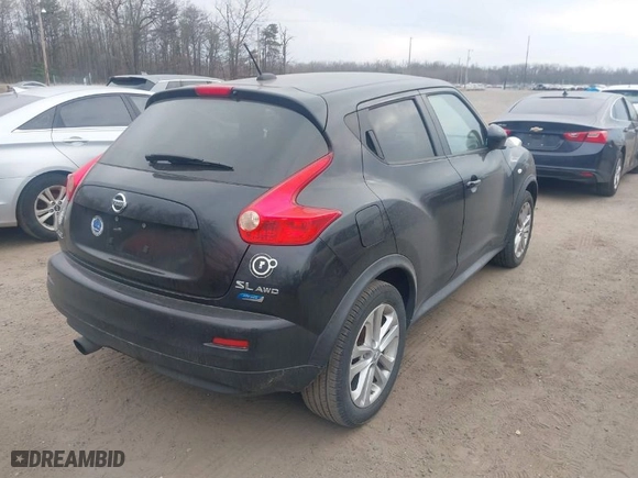 2012 Nissan Juke SV with VIN JN8AF5MV2CT108584, listed as a IAAI auction lot 41695561 with 145,929 mi miles. Bid and sale history available at carsss.com. Image 4.