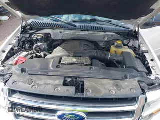 2017 Ford Expedition XLT с VIN 1FMJU1HT5HEA63196, выставлен на аукционе IAAI как лот 42423484 с пробегом 85 932 миль миль и . История ставок и продаж доступна на DreamBid. Изображение 10.