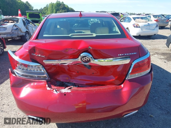 2013 Buick LaCrosse Premium 1 z VIN 1G4GF5E38DF221468, wystawiony jako IAAI lot #42206592 z przebiegiem 73 146 mil mil oraz . Historia ofert i sprzedaży dostępna na DreamBid. Obrazek 16.