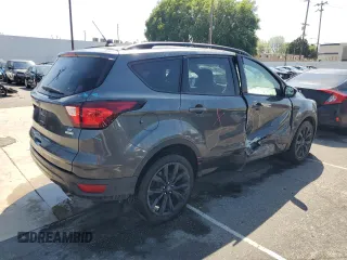 2019 Ford Escape SE with VIN 1FMCU0GD6KUA25082, listed as a Copart auction lot 50980465 with 72,505 mi miles and Clean Title. Bid and sale history available at carsss.com. Image 3.