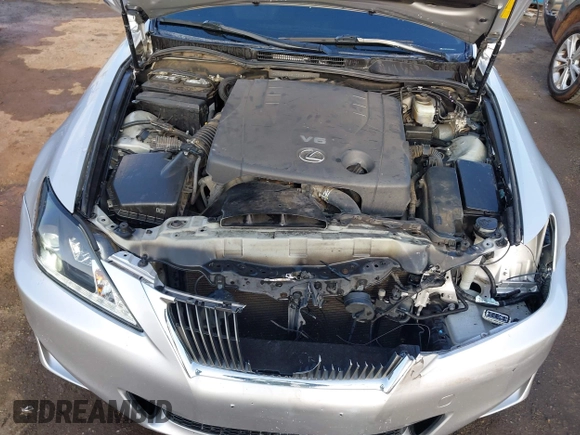 2013 Lexus IS 250 with VIN JTHBF5C21D5186804, listed as a IAAI auction lot 41915523 with 138,059 mi miles. Bid and sale history available at carsss.com. Image 10.