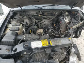 2004 Ford Ranger XL Fleet with VIN 1FTZR45E84PB66773, listed as a Copart auction lot 46688675 with Not Provided miles and Salvage Title. Bid and sale history available at DreamBid. Image 12.