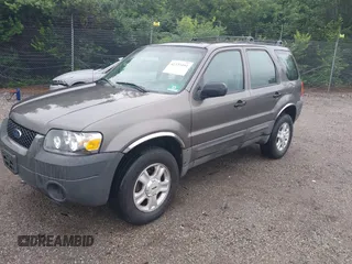 2005 Ford Escape XLS Value with VIN 1FMYU02Z75KC71339, listed as a IAAI auction lot 42373191 with 143,639 mi miles and . Bid and sale history available at DreamBid. Image 2.