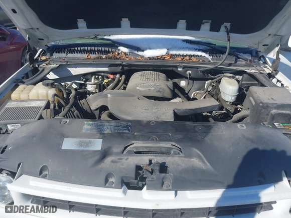 2005 Chevrolet Tahoe Z71 with VIN 1GNEK13T75R102269, listed as a IAAI auction lot 41633323 with 153,759 mi miles. Bid and sale history available at carsss.com. Image 10.
