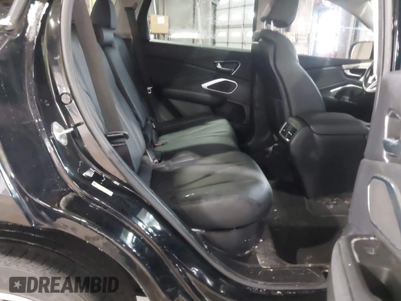 2021 Acura RDX z VIN 5J8TC2H3XML008417, wystawiony jako IAAI lot #41245705 z przebiegiem 56 176 mil mil oraz . Historia ofert i sprzedaży dostępna na DreamBid. Obrazek 8.