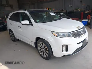 2015 Kia Sorento SX Limited with VIN 5XYKWDA73FG568885, listed as a IAAI auction lot 42546196 with 183,094 mi miles and . Bid and sale history available at DreamBid. Image 1.