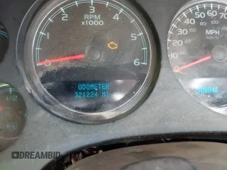 2009 GMC Yukon Denali z VIN 1GKFK03259R271652, wystawiony jako IAAI lot #42463982 z przebiegiem Nie podano mil oraz . Historia ofert i sprzedaży dostępna na DreamBid. Obrazek 7.