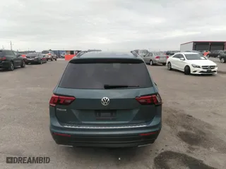 2019 Volkswagen Tiguan S with VIN 3VV1B7AXXKM121963, listed as a IAAI auction lot 40076115 with 167,540 mi miles. Bid and sale history available at carsss.com. Image 15.
