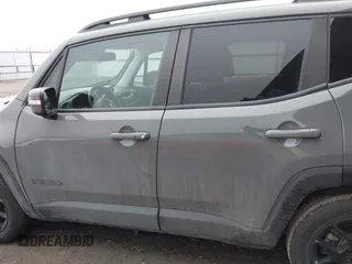 2020 Jeep Renegade Latitude with VIN ZACNJABB4LPM07063, listed as a IAAI auction lot 41398716 with 29,576 mi miles and . Bid and sale history available at DreamBid. Image 14.