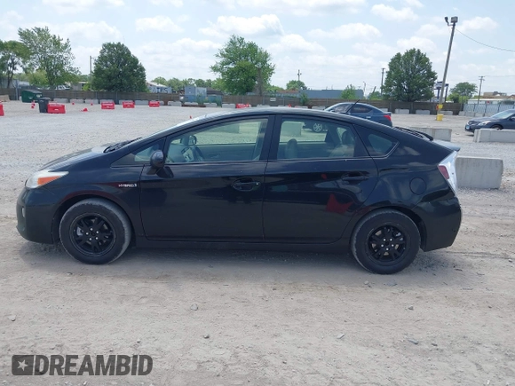 2014 Toyota Prius Four z VIN JTDKN3DU0E0384197, wystawiony jako IAAI lot #42519799 z przebiegiem 511 035 mil mil oraz . Historia ofert i sprzedaży dostępna na DreamBid. Obrazek 14.