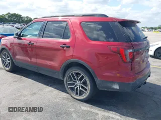 2016 Ford Explorer Sport with VIN 1FM5K8GT8GGC30512, listed as a IAAI auction lot 42190055 with 205,142 mi miles and . Bid and sale history available at carsss.com. Image 3.