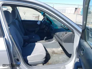 2002 Honda Civic LX with VIN 2HGES16542H590910, listed as a IAAI auction lot 41871987 with 1 mi miles. Bid and sale history available at carsss.com. Image 5.