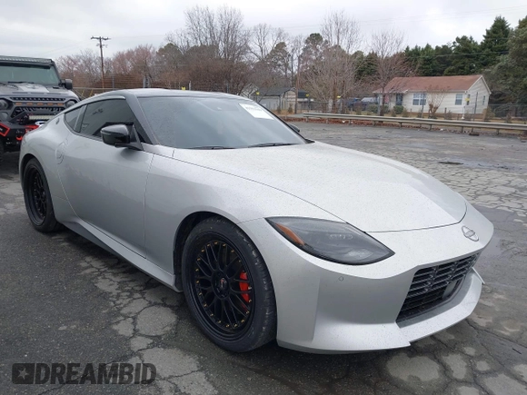 2024 Nissan Z Performance с VIN JN1BZ4BH8RM362157, выставлен на аукционе IAAI как лот 41553369 с пробегом 398 миль миль и . История ставок и продаж доступна на DreamBid. Изображение 1.