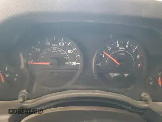 2007 Jeep Wrangler X z VIN 1J4FA24127L193177, wystawiony jako Copart lot #58383395 z przebiegiem Nie podano mil oraz Szkoda całkowita • Salvage title. Historia ofert i sprzedaży dostępna na DreamBid. Obrazek 9.