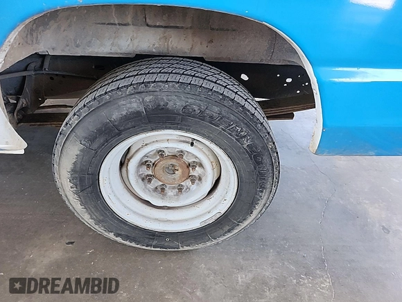 2006 Ford Econoline Cargo with VIN 1FTNE24L76HB39172, listed as a IAAI auction lot 42563189 with 158,898 mi miles and . Bid and sale history available at DreamBid. Image 8.