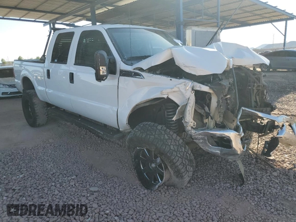 2015 Ford F-350 Platinum with VIN 1FT8W3B61FEA54617, listed as a Copart auction lot 74840444 with 114,941 mi miles and Salvage Title. Bid and sale history available at DreamBid. Image 4.