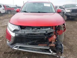 2020 Mitsubishi Outlander ES z VIN JA4AZ3A38LZ020558, wystawiony jako IAAI lot #41694744 z przebiegiem 100 886 mil mil oraz . Historia ofert i sprzedaży dostępna na DreamBid. Obrazek 6.