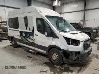 2022 Ford Transit with VIN 1FDAX9XG6NKA77311, listed as a Copart auction lot 45721065 with 94,100 mi miles and Salvage Title. Bid and sale history available at DreamBid. Image 4.