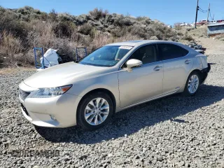 2013 Lexus ES 300h Hybrid with VIN JTHBW1GG5D2009947, listed as a Copart auction lot 49855835 with 174,468 mi miles and Salvage Title. Bid and sale history available at carsss.com. Image 1.