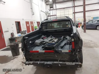2014 Honda Ridgeline SE with VIN 5FPYK1F63EB013811, listed as a IAAI auction lot 41422016 with 168,653 mi miles. Bid and sale history available at carsss.com. Image 16.