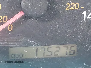 2004 Toyota Highlander z VIN JTEEP21A740052361, wystawiony jako IAAI lot #42505193 z przebiegiem 175 276 mil mil oraz . Historia ofert i sprzedaży dostępna na DreamBid. Obrazek 7.