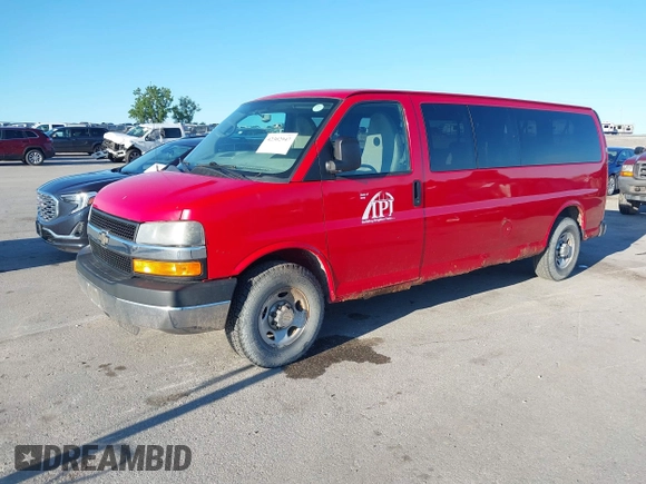 2012 Chevrolet Express Passenger 1LT z VIN 1GAZG1FA1C1191489, wystawiony jako IAAI lot #42302947 z przebiegiem 209 618 mil mil oraz . Historia ofert i sprzedaży dostępna na DreamBid. Obrazek 17.