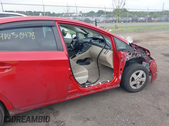 2011 Toyota Prius I with VIN JTDKN3DU6B0289624, listed as a IAAI auction lot 40030478 with 268,918 mi miles. Bid and sale history available at carsss.com. Image 6.