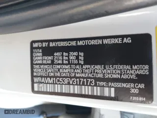 2015 BMW X1 sDrive28i with VIN WBAVM1C53FV317173, listed as a IAAI auction lot 41586385 with 146,068 mi miles. Bid and sale history available at carsss.com. Image 9.