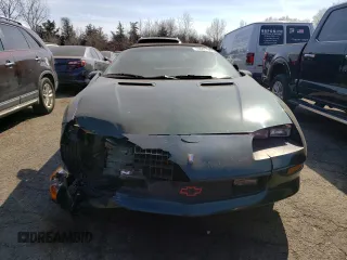 1994 Chevrolet Camaro Z28 z VIN 2G1FP32P2R2177204, wystawiony jako Copart lot #46611665 z przebiegiem 116 806 mil mil oraz Nie do naprawy • Non repairable. Historia ofert i sprzedaży dostępna na DreamBid. Obrazek 5.
