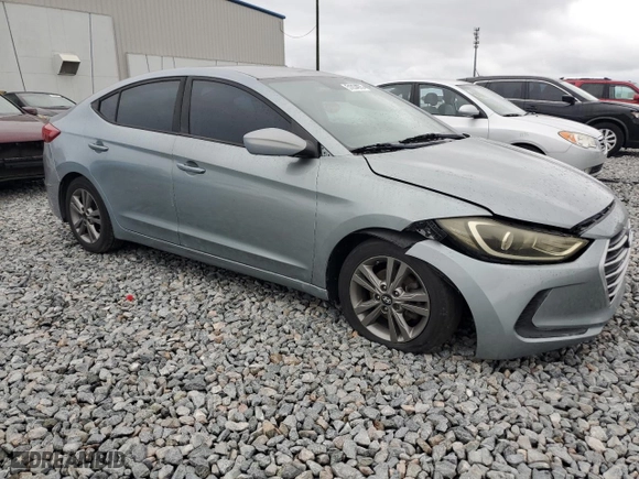 2017 Hyundai Elantra SE with VIN 5NPD84LF9HH130049, listed as a Copart auction lot 51834975 with 200,394 mi miles and Clean Title. Bid and sale history available at carsss.com. Image 4.