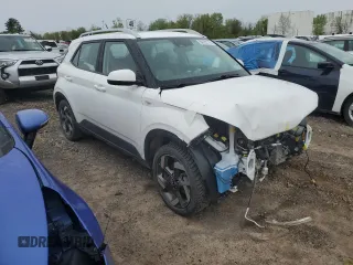2024 Hyundai Venue Limited z VIN KMHRC8A35RU284006, wystawiony jako Copart lot #54120715 z przebiegiem 33 591 mil mil oraz Szkoda całkowita • Salvage title. Historia ofert i sprzedaży dostępna na DreamBid. Obrazek 4.