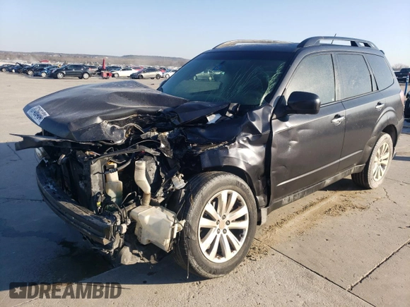 2011 Subaru Forester 2.5X Premium with VIN JF2SHBCC1BH763377, listed as a Copart auction lot 87466404 with 0 mi miles and Salvage Title. Bid and sale history available at carsss.com. Image 1.