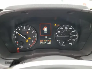 2024 Subaru Crosstrek z VIN JF2GUABC9R8887498, wystawiony jako Copart lot #52479215 z przebiegiem 988 mil mil oraz Szkoda całkowita • Salvage title. Historia ofert i sprzedaży dostępna na DreamBid. Obrazek 9.