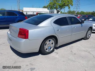 2006 Dodge Charger with VIN 2B3KA43G36H427247, listed as a IAAI auction lot 41821167 with 217,919 mi miles. Bid and sale history available at carsss.com. Image 4.