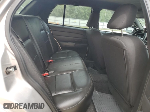 2010 Ford Police Interceptor с VIN 2FABP7BV5AX125350, выставлен на аукционе Copart как лот 58745125 с пробегом 194 856 миль миль и На запчасти • Non repairable. История ставок и продаж доступна на DreamBid. Изображение 10.