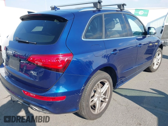 2014 Audi Q5 Premium Plus with VIN WA1DGBFP0EA023321, listed as a IAAI auction lot 41429754 with 90,025 mi miles. Bid and sale history available at carsss.com. Image 4.