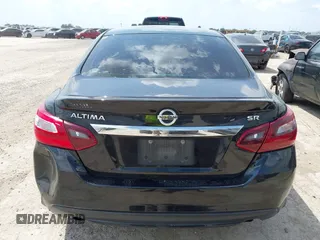 2017 Nissan Altima SL z VIN 1N4AL3AP8HC250708, wystawiony jako IAAI lot #42430919 z przebiegiem 170 759 mil mil oraz . Historia ofert i sprzedaży dostępna na DreamBid. Obrazek 16.
