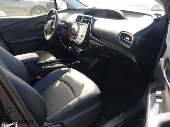 2016 Toyota Prius Four with VIN JTDKARFU6G3005636, listed as a IAAI auction lot 41914432 with 41,366 mi miles. Bid and sale history available at carsss.com. Image 5.