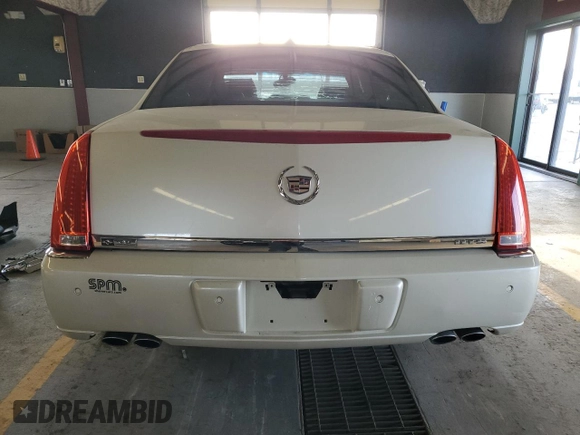 2011 Cadillac DTS Luxury Collection with VIN 1G6KD5E61BU121335, listed as a Copart auction lot 82408134 with 81,492 mi miles and Salvage Title. Bid and sale history available at DreamBid. Image 6.