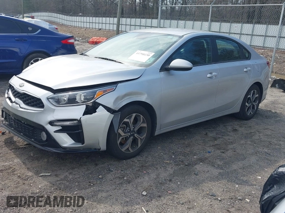 2020 Kia Forte LXS z VIN 3KPF24AD6LE182585, wystawiony jako IAAI lot #41790230 z przebiegiem 83 227 mil mil oraz . Historia ofert i sprzedaży dostępna na DreamBid. Obrazek 2.