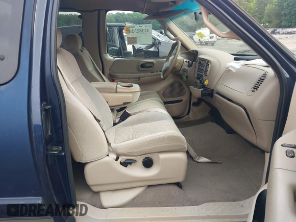 2002 Ford F-150 XL with VIN 1FTRX17202NA66022, listed as a IAAI auction lot 42382320 with 87,916 mi miles and . Bid and sale history available at DreamBid. Image 5.