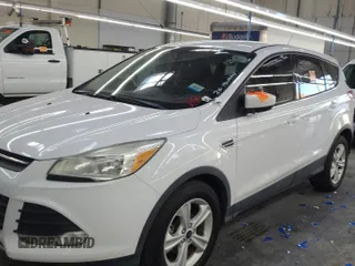 2016 Ford Escape SE z VIN 1FMCU0GX3GUC30456, wystawiony jako IAAI lot #42387320 z przebiegiem 99 033 mil mil oraz . Historia ofert i sprzedaży dostępna na DreamBid. Obrazek 1.