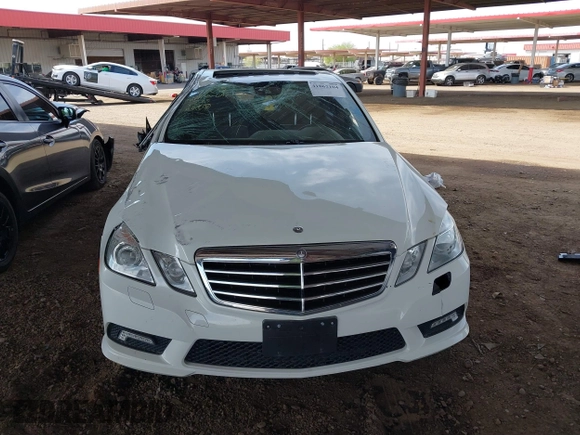 2011 Mercedes-Benz E-Class E 350 Luxury with VIN WDDHF5GB9BA380691, listed as a IAAI auction lot 41862104 with 99,526 mi miles. Bid and sale history available at carsss.com. Image 6.