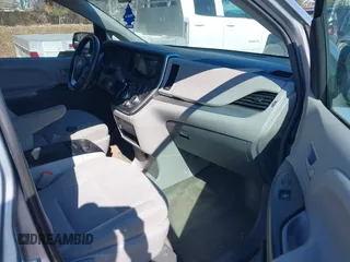 2017 Toyota Sienna L with VIN 5TDZZ3DC2HS823864, listed as a IAAI auction lot 41640613 with 194,318 mi miles and . Bid and sale history available at DreamBid. Image 5.