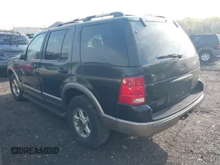 2002 Ford Explorer Eddie Bauer with VIN 1FMDU74W12UA47929, listed as a IAAI auction lot 42185095 with Not provided miles and . Bid and sale history available at DreamBid. Image 3.