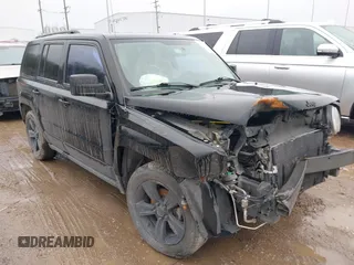 2015 Jeep Patriot Sport z VIN 1C4NJPBA8FD350110, wystawiony jako IAAI lot #41334536 z przebiegiem 145 525 mil mil oraz . Historia ofert i sprzedaży dostępna na DreamBid. Obrazek 1.
