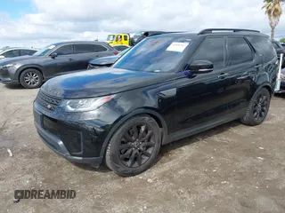 2018 Land Rover Discovery HSE Luxury with VIN SALRT2RK2JA048473, listed as a IAAI auction lot 41698953 with 90,419 mi miles. Bid and sale history available at carsss.com. Image 2.