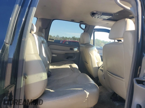 2002 GMC Yukon XL SLT with VIN 3GKFK16Z52G291565, listed as a Copart auction lot 89368425 with 0 mi miles and Salvage Title. Bid and sale history available at carsss.com. Image 11.